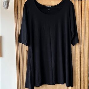Eileen Fisher Black Elbow Length Sleeve Tee